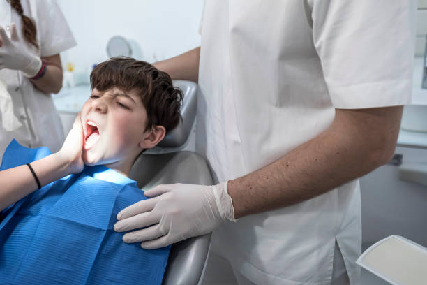 Best Emergency Tooth Extraction in Rossmoor, NJ